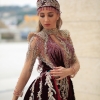 هذا اللباس للإيجار فقط في تركيا   