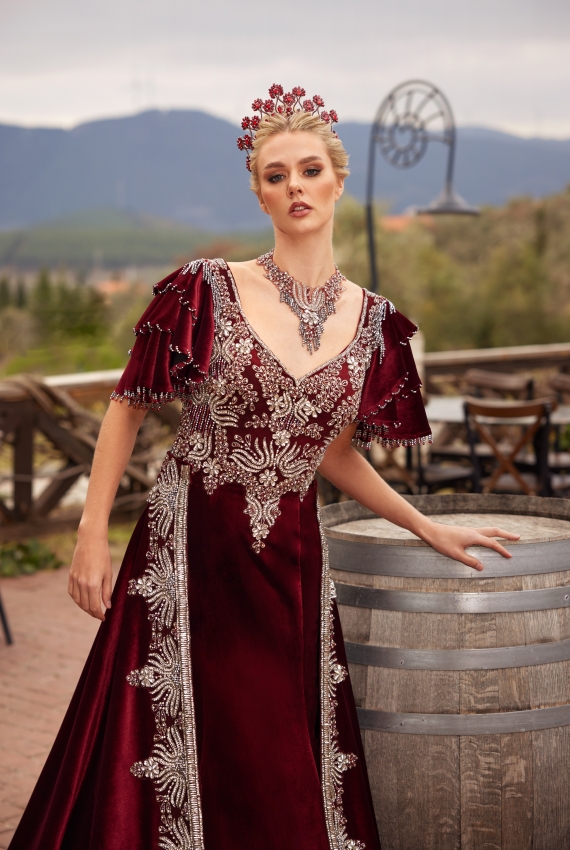 TEK PARÇA BORDO BİNDALLI TEK PARÇA BORDO BİNDALLI