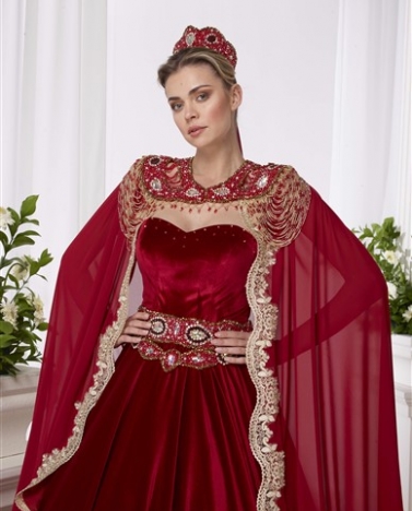 Ağır İşlemeli Pelerin Kınalık