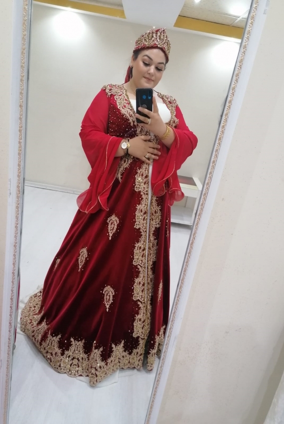 Kiralık Kırmızı Büyük Beden Bindallı 54 - 60 Beden Kiralık Kırmızı Büyük Beden Bindallı 54 - 60 Beden