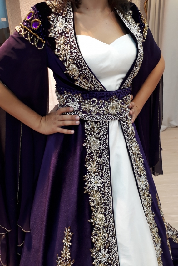 Kiralık Hint İşlemeli Mor Bindallı 36 - 38 Beden   Kiralık Hint İşlemeli Mor Bindallı 36 - 38 Beden