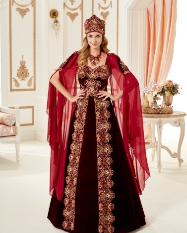 Kiralık Tek Parça bordo bindallı 36-38 Beden