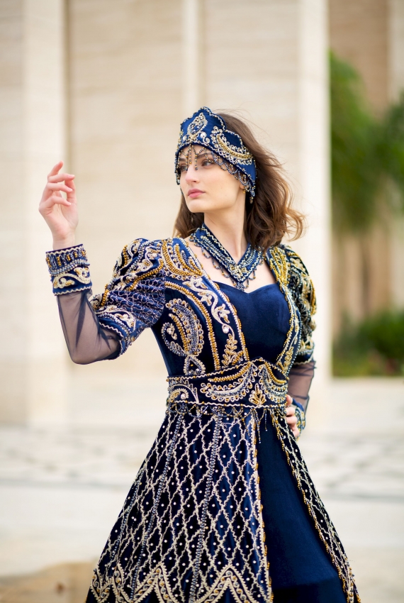 هذا اللباس للإيجار فقط في تركيا هذا اللباس للإيجار فقط في تركيا