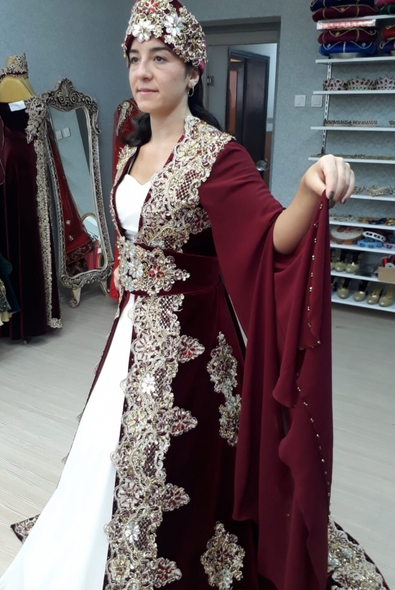 هذا اللباس للإيجار فقط في تركيا هذا اللباس للإيجار فقط في تركيا